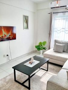 3 BR Group Stay Mombasa - AC-Pool-Gym-Playground- Haven & Harmony Hosts