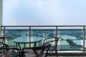 Metrocity Azure Beach Resort