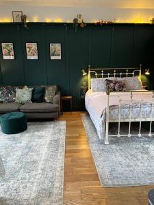 Dinmont Cottage