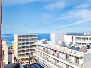 7-Modern city center studio with sea view!