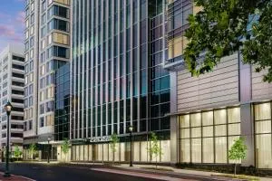AC Hotel by Marriott Bethesda Downtown - Chevy Chase View