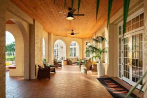 Fenway Hotel, Autograph Collection