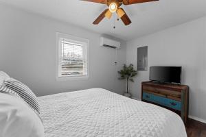 SC18- Silver Cove 18 condo