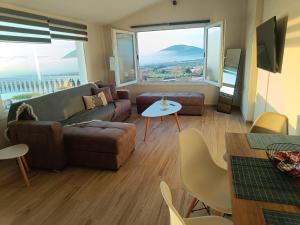 Olive Waves apartments