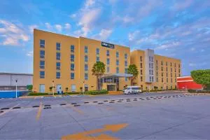 City Express by Marriott Ciudad de México Plaza Central - Xico