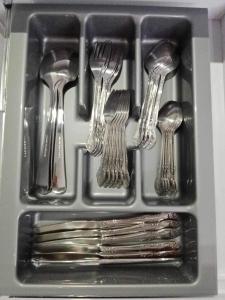 Naga City Centro 2BR River view Condominium with Fiber Internet