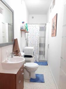 Private Bedroom with Balcony in Swatar