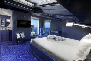 Villa Blue Skyline - Termini