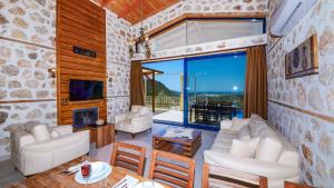 Uzumlu Village 2 Bedroom Villa - 1023