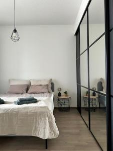 Two rooms with city views