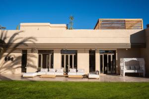 Palais Aureola Luxury Padel and Home Cinema