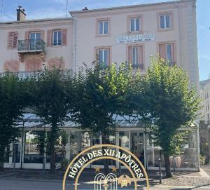 Hotels Hotel des XII Apotres & de la Cle des Champs : photos des chambres