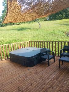 Gite a collonges la rouge avec spa