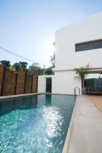 Amuse Athens Villa - 武利亚格迈尼