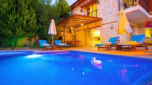 Kalkan 2 Bedroom Villa - 1044