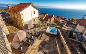 Villa Zora with hot tub, Mošćenička Draga - Obrš - Kraj