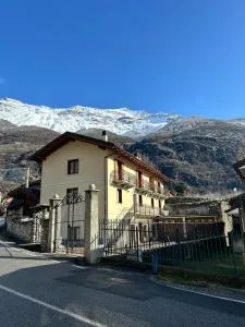 Novalesa House - 蒙切尼肖