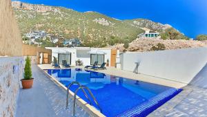 Kalkan 2 Bedroom Villa 2480