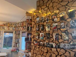 Family home, near thermeairport lake, Balotesti