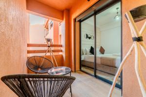 Comfortable Apartment Near M Avenue with Pool and 24h Security & Parking