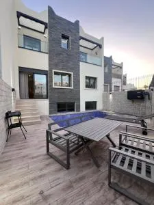 Villa familiale avec piscine - Inezgane