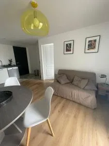 T2 au calme, la mer à proximité - 马格隆新城