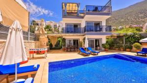Kalkan 3 Bedroom Villa - 3547