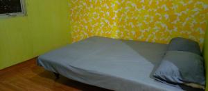 Minimalis 2BR Sudirman Suite Apart Bandung by Metta