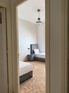 3 bedroom apartment next to playa and ibn batuta mall
