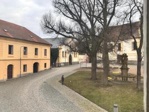 Restaurace a Penzion Podloubí