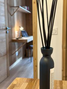 Apprt moderne 70m2, 3 chbr, 6 pers, sur les pistes, tout équipé, garage intérieur