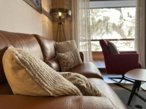 Apprt moderne 70m2, 3 chbr, 6 pers, sur les pistes, tout équipé, garage intérieur