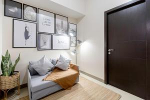 LUXX Suites McKinley with fast WIFI in BGC