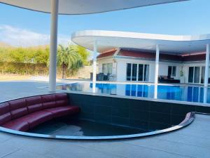 Huang Su Manor 8 皇宿8号3000平私人庄园