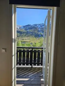 Mountain view 2 - 勒尔达尔