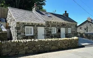 Stunning Cottage near Aber Falls - 兰韦尔弗亨
