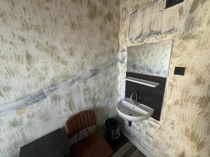 Amigo Budget Hotel