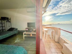 Appartements Voile de Mer 2 - Les Pieds dans l-eau, CLIM, Wifi, 3 personnes : photos des chambres
