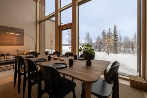 Joikun Lumo by Hi Ylläs