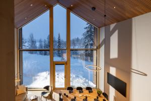 Joikun Lumo by Hi Ylläs