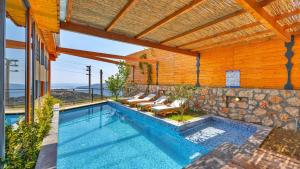 Kalkan 2 Bedroom Villa 8604