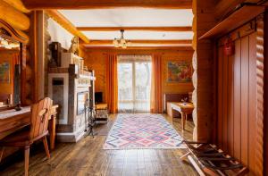Two-Bedroom Apartment room in Koruna