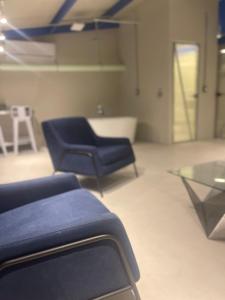 Minimalist loft blocks away from telmex