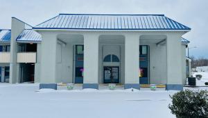 Rodeway Inn & Suites Plymouth Hwy 64