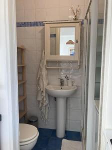 Appartement vue mer Menton vieille ville