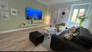 Your Porto Home Lake Mountain - Viggiù