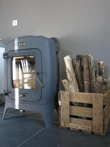 Déconnectez, Respirez au Domaine de la Beurrerie, 25 mn du Puy - Piscine Naturelle Privative - Full Confort et Calme absolu