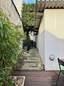 Appartements Nid douillet - Maison tout equipee : Appartement 1 Chambre avec Terrasse