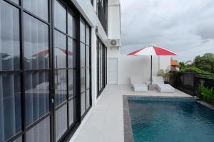 Cozy Seminyak Loft 3 Bedroom Private Villa