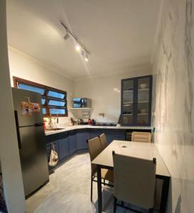 UBATUBA com Ar condicionado todos comodos